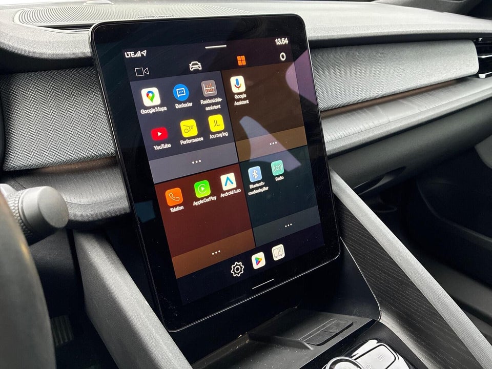 Polestar 2 Long Range 5d