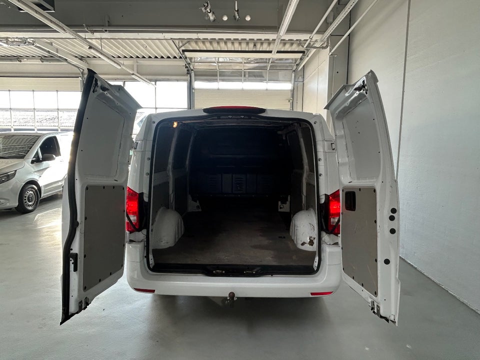 Mercedes Vito 114 2,0 CDi Kassevogn aut. L RWD