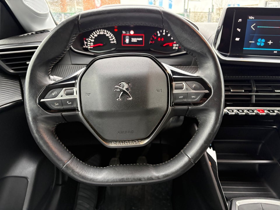 Peugeot 208 1,2 PureTech 100 Active 5d