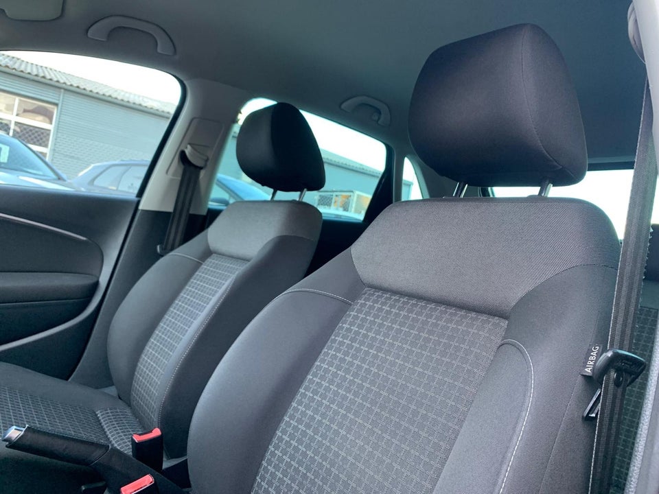 VW Polo 1,4 TDi 90 Comfortline BMT 5d