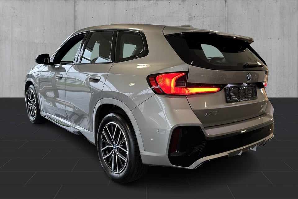 BMW iX1 eDrive20 M-Sport 5d