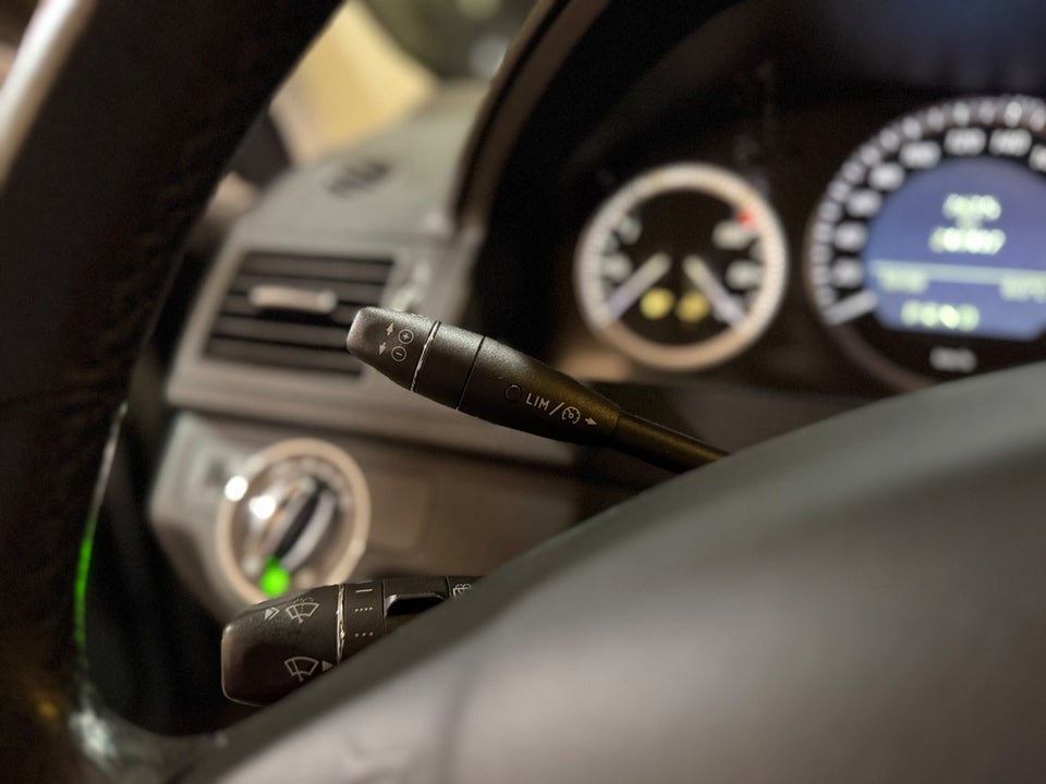 Mercedes C230 2,5 V6 Avantgarde aut. 4d