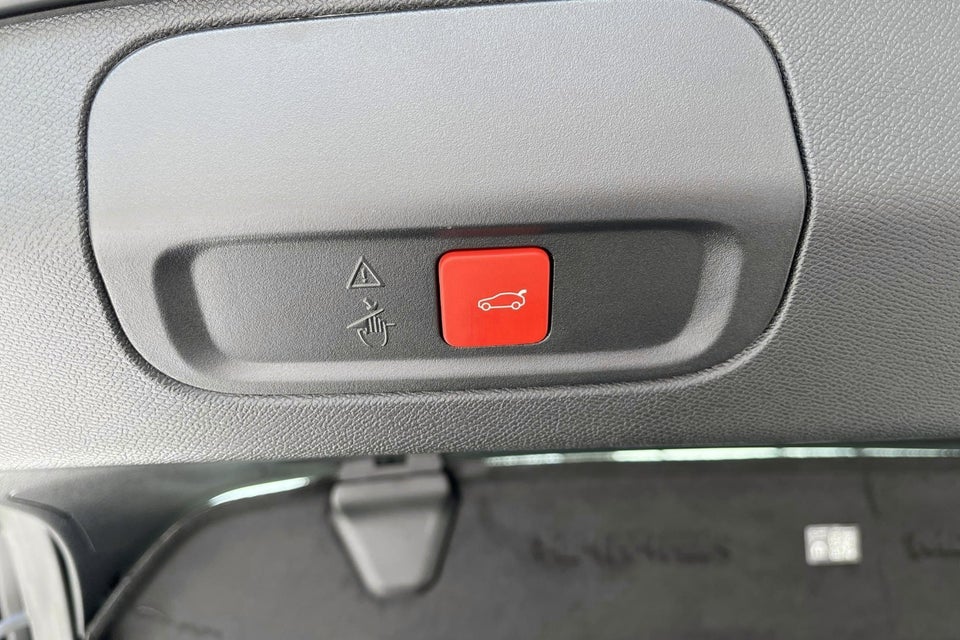 Peugeot e-408 58 GT 5d