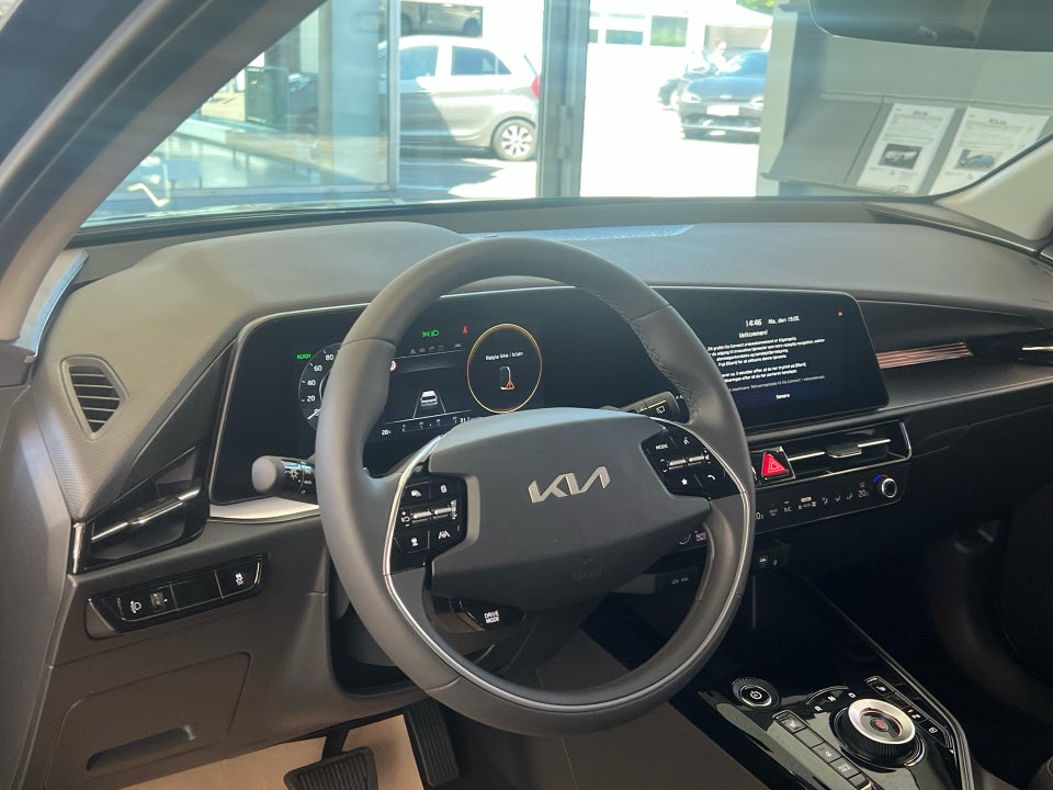 Kia Niro 64 EV Prestige 5d