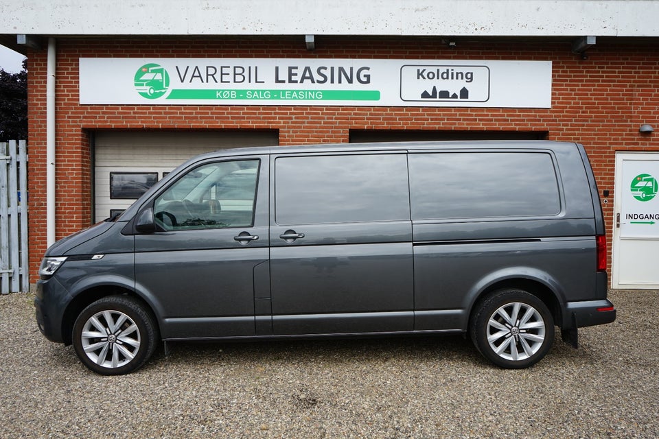 VW Transporter 2,0 TDi 150 Kassevogn DSG lang