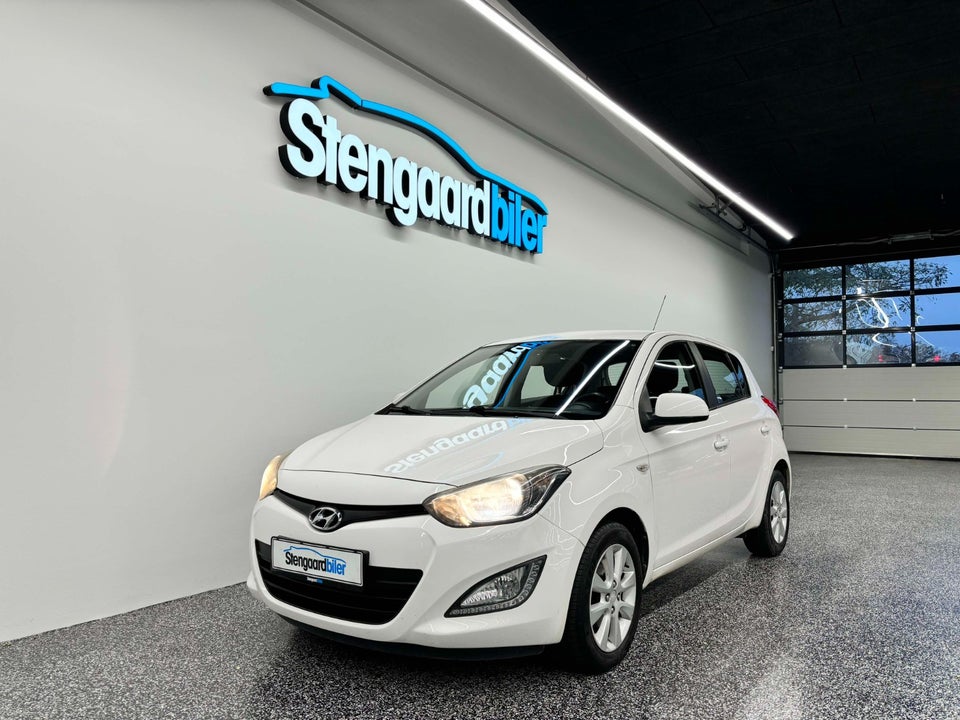 Hyundai i20 1,25 XTR 5d