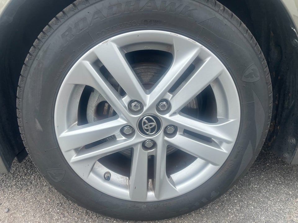 Toyota Corolla 1,8 Hybrid H3 Smart MDS 5d