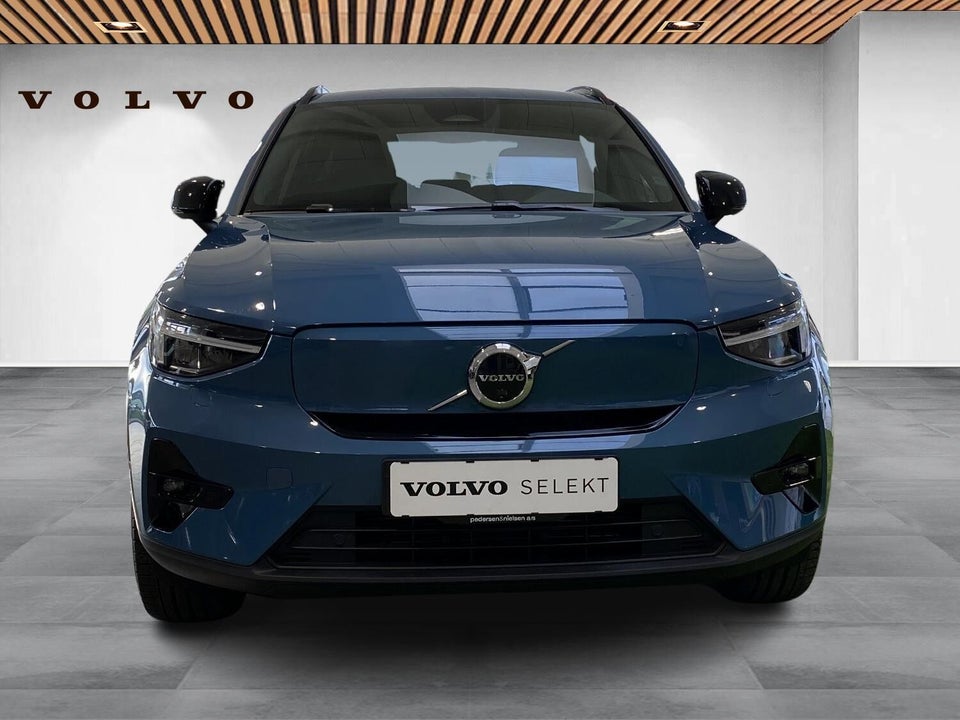 Volvo EX40 Extended Range Plus 5d