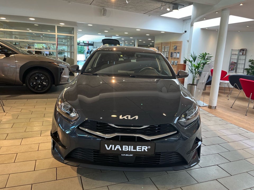 Kia Ceed 1,0 T-GDi Prestige SW 5d