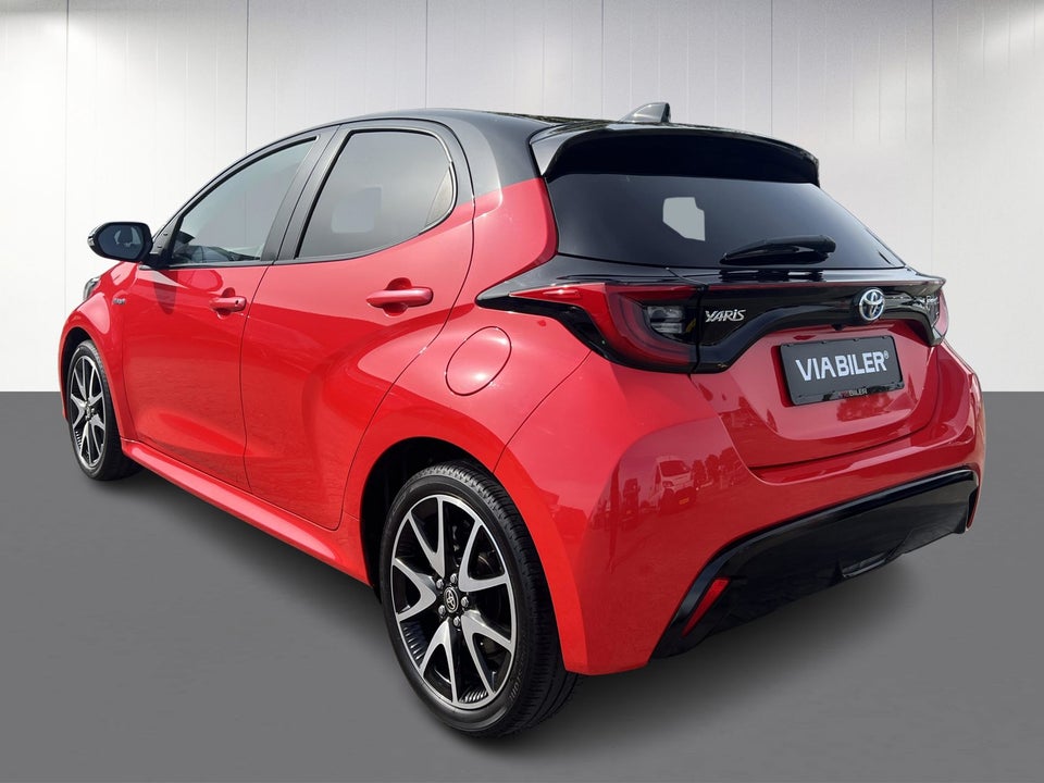 Toyota Yaris 1,5 Hybrid H3 Premier Edition e-CVT 5d