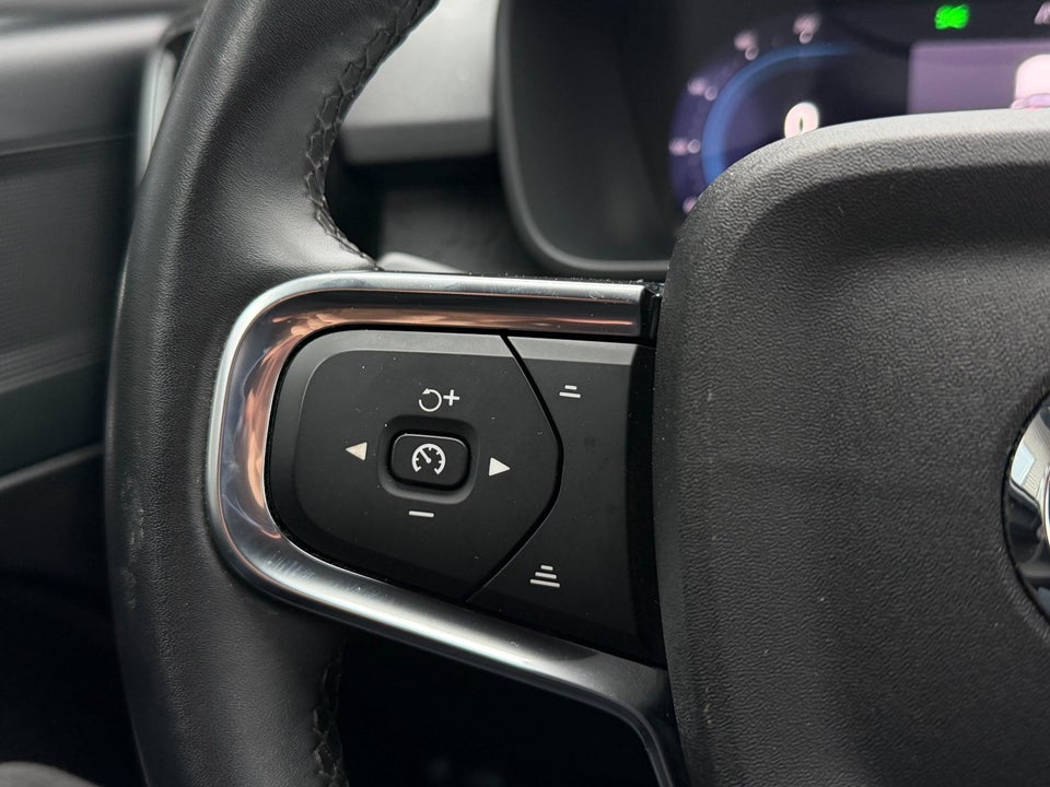 Volvo XC40 ReCharge Extended Range Core 5d
