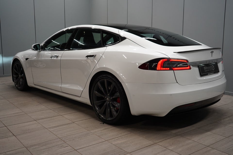 Tesla Model S Ludicrous Performance AWD 5d