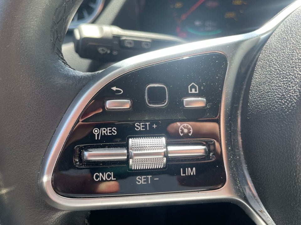 Mercedes EQA250+ Progressive 5d