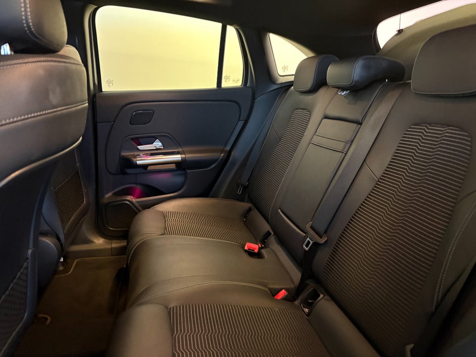 Mercedes EQA250 Progressive 5d