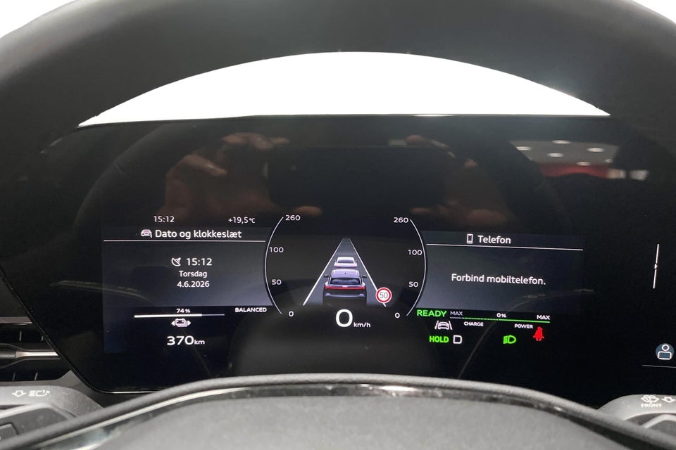 Audi Q6 e-tron Progress performance 5d