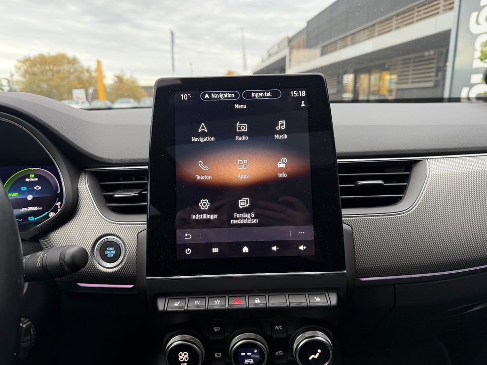 Renault Arkana 1,6 E-Tech Intens 5d