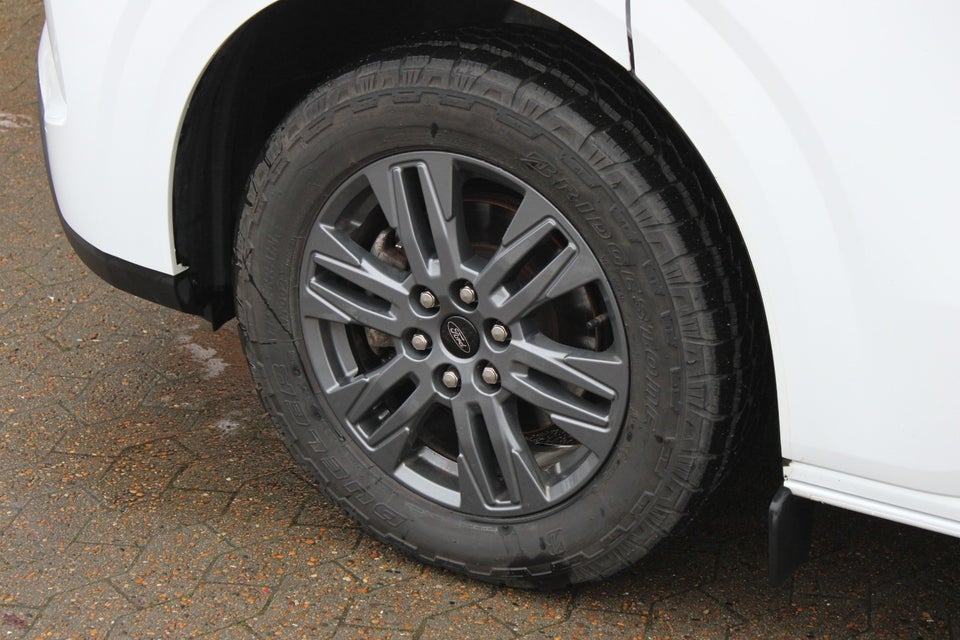 Ford Transit Custom 320S 2,5 PHEV Limited CVT