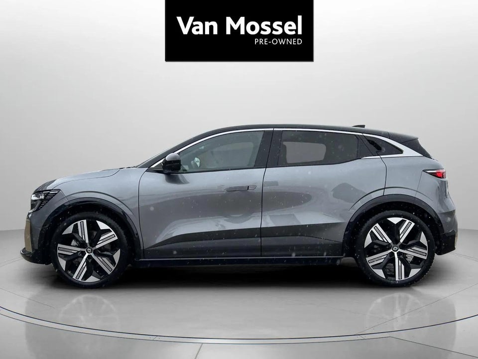 Renault Megane E-Tech 60 Iconic 5d