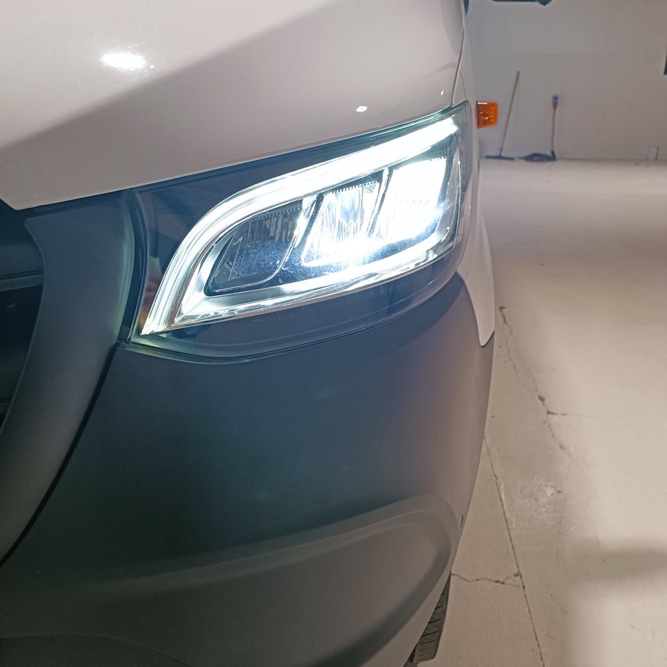 Mercedes Sprinter 319 2,0 CDi A2 Kassevogn PRO aut. 4x4