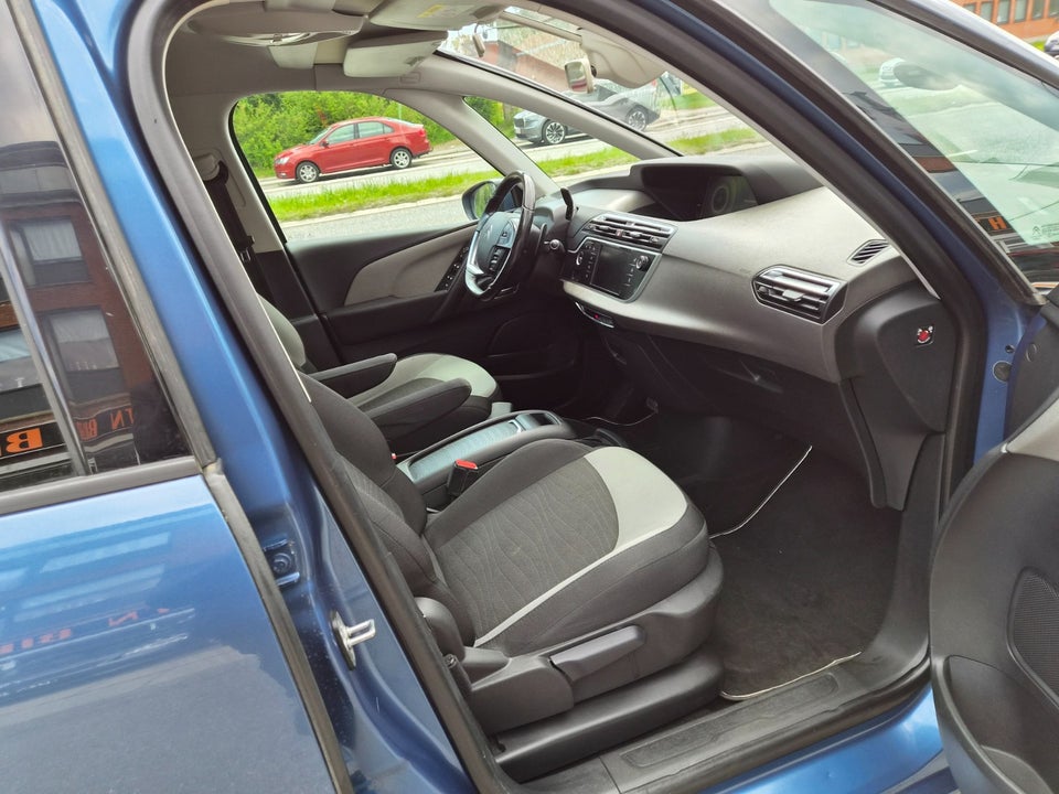 Citroën Grand C4 Picasso 1,6 e-HDi 115 Intensive ETG6 7prs 5d