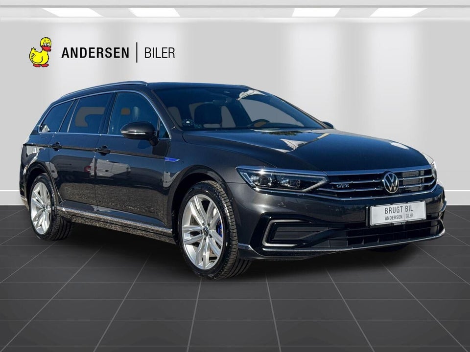 VW Passat 1,4 GTE High Variant DSG 5d