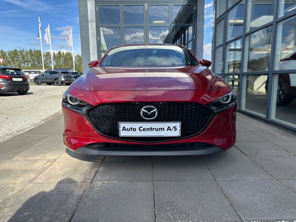 Mazda 3 2,0 SkyActiv-X 180 Cosmo 5d