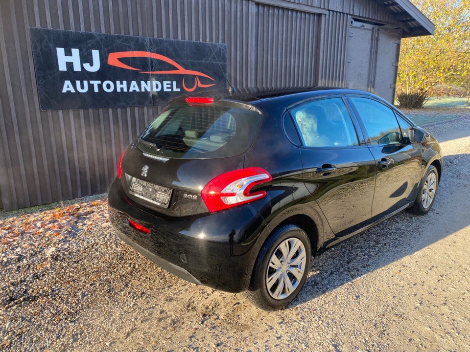 Peugeot 208 1,0 VTi Active 5d