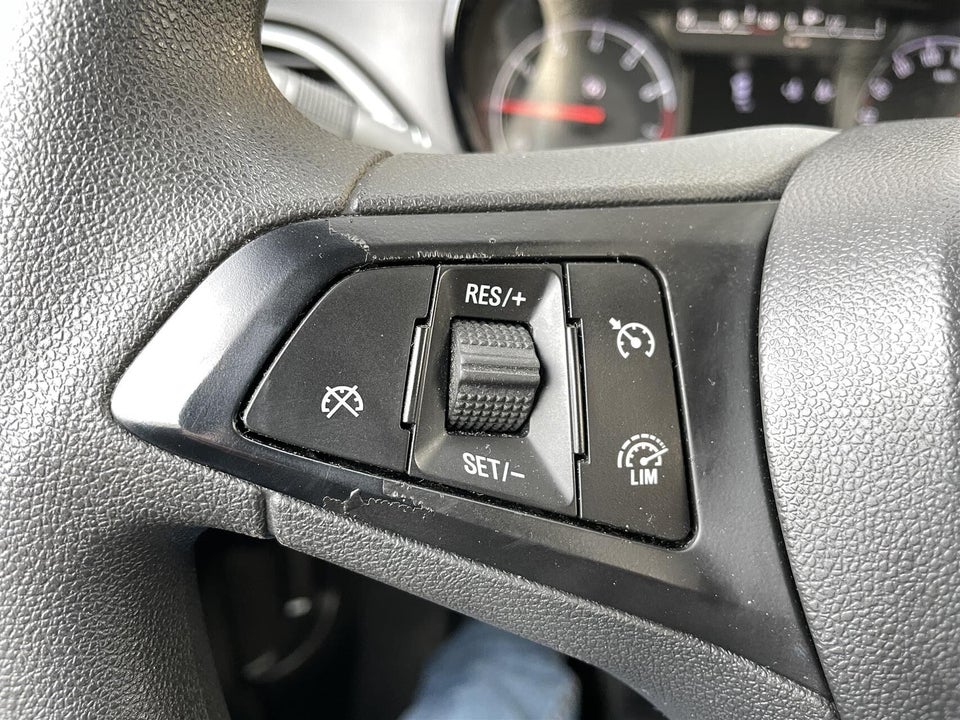 Opel Karl 1,0 Enjoy 5d