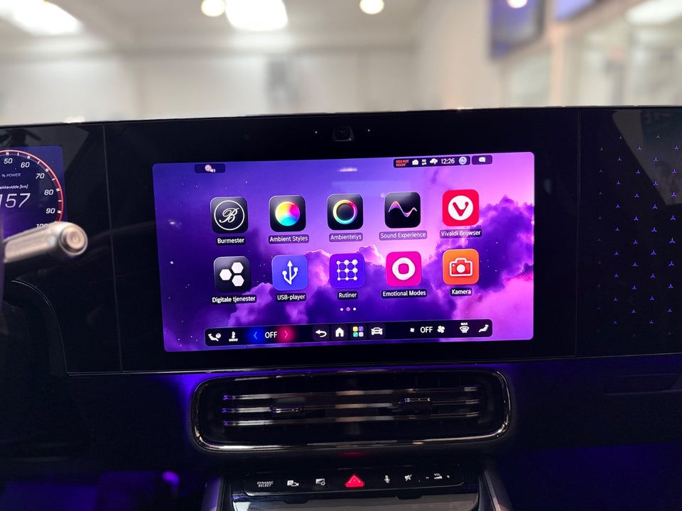 Mercedes CLA250+ electric AMG Line 4d