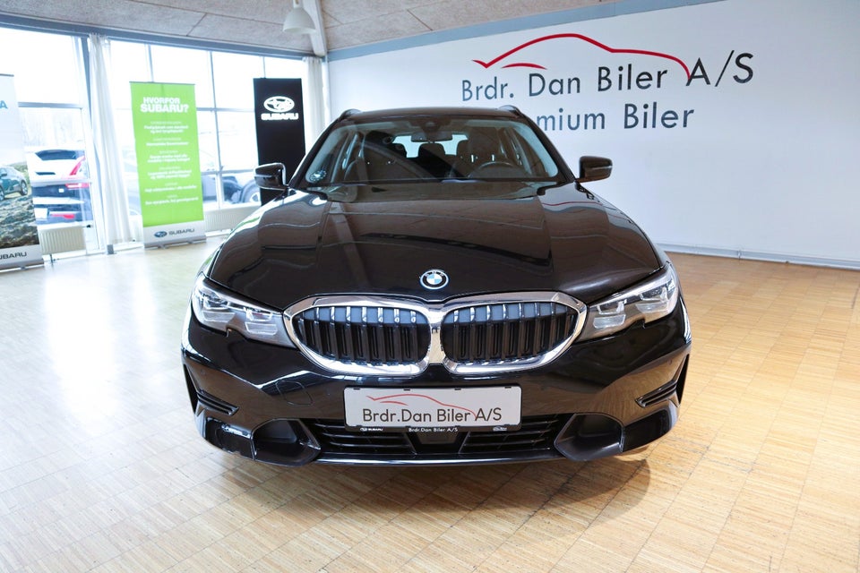 BMW 330e 2,0 Touring Sport Line aut. 5d