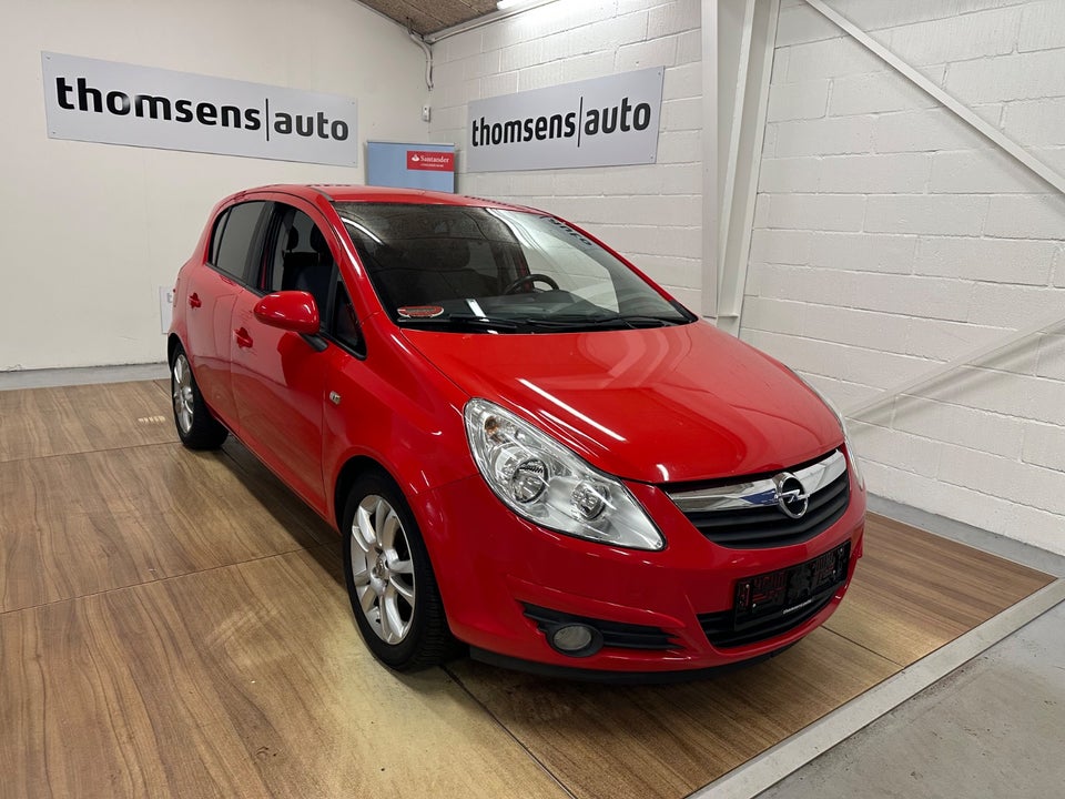 Opel Corsa 1,4 16V Cosmo 5d
