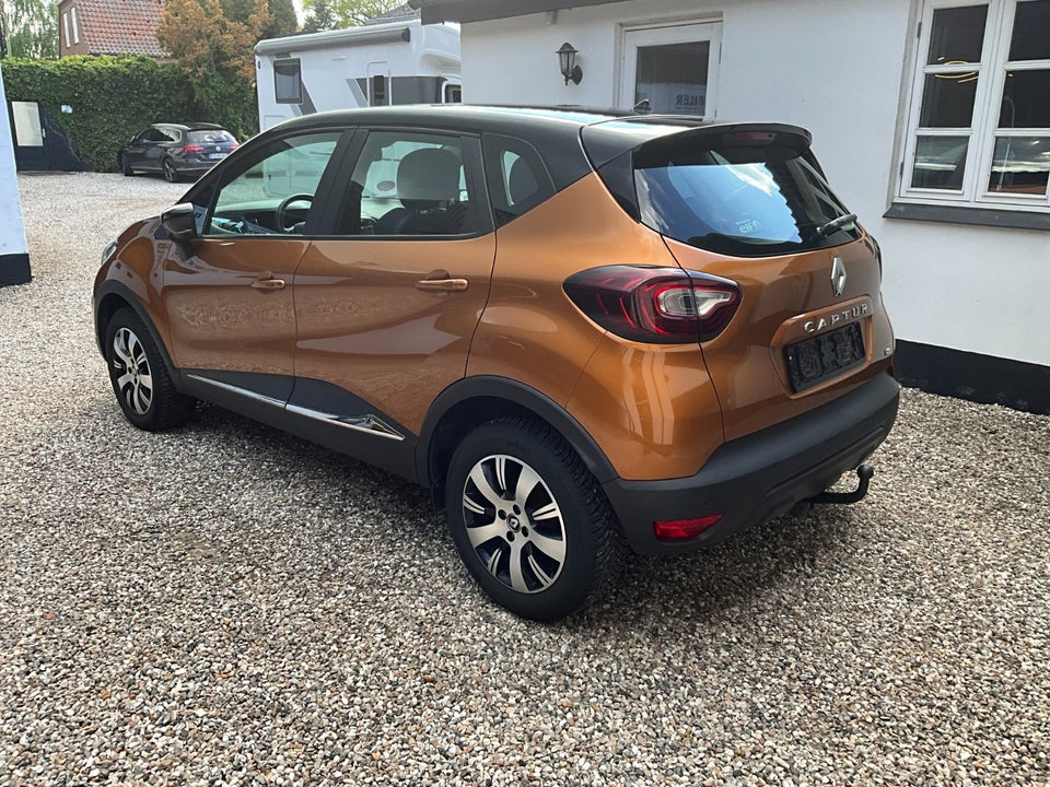 Renault Captur 0,9 TCe 90 Intens 5d