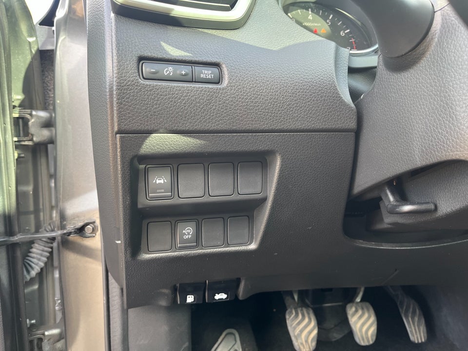 Nissan Qashqai 1,3 Dig-T 160 Tekna+ 5d