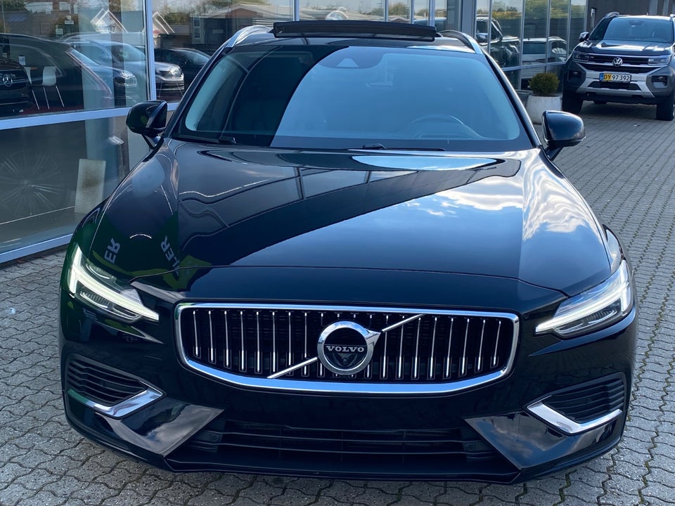 Volvo V60 2,0 T8 ReCharge Inscription aut. AWD 5d