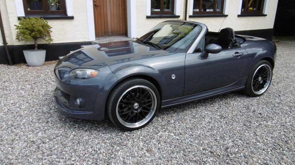 Mazda MX-5 1,8 Roadster Coupé 2d
