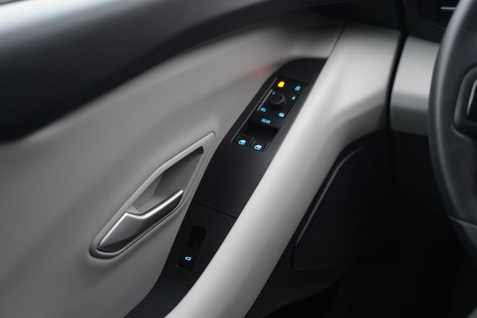 Ford Explorer 77 Select Extended Range 5d