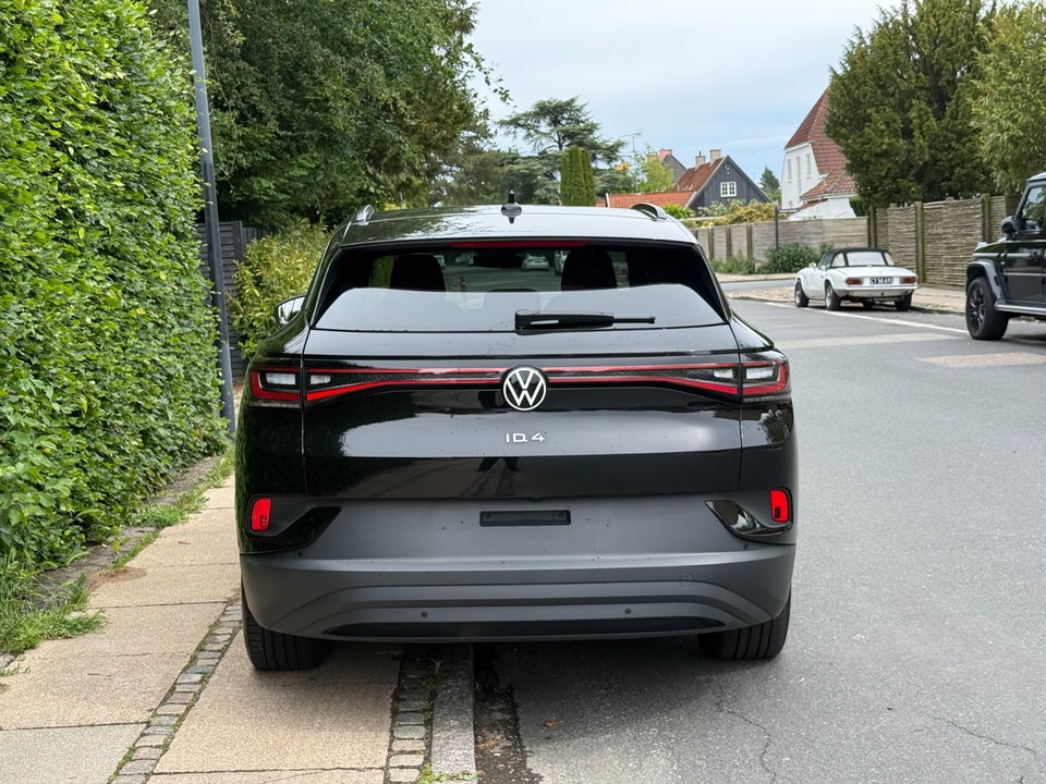 VW ID.4 52 Life 5d