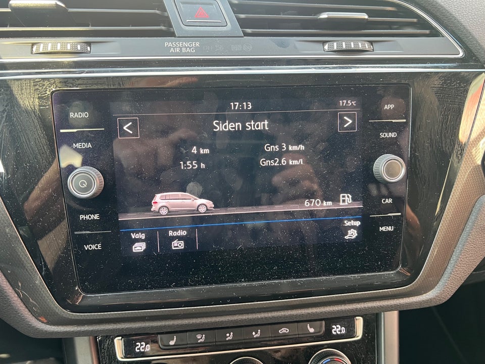 VW Touran 2,0 TDi 150 IQ.Drive DSG 7prs 5d