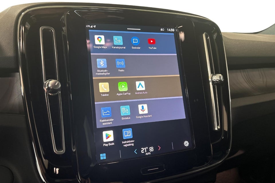 Volvo XC40 P6 ReCharge Core 5d