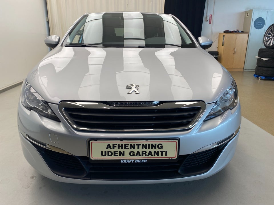 Peugeot 308 1,2 e-THP 110 Chili SW 5d