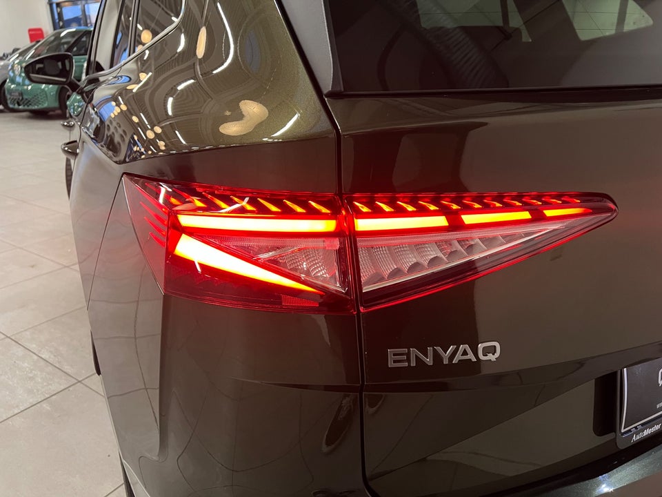 Skoda Enyaq 85 iV Premium 5d
