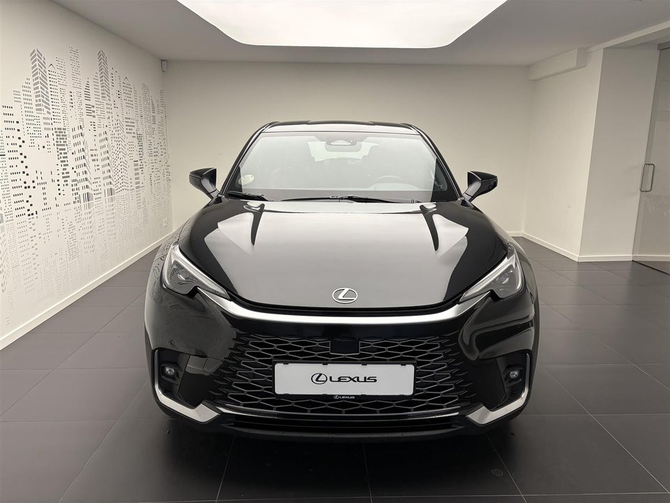 Lexus LBX 1,5 Hybrid Relax 5d