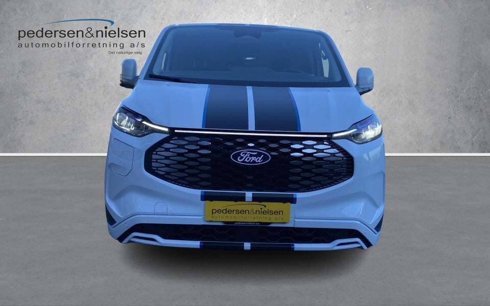 Ford E-Transit Custom 320S 64 Sport