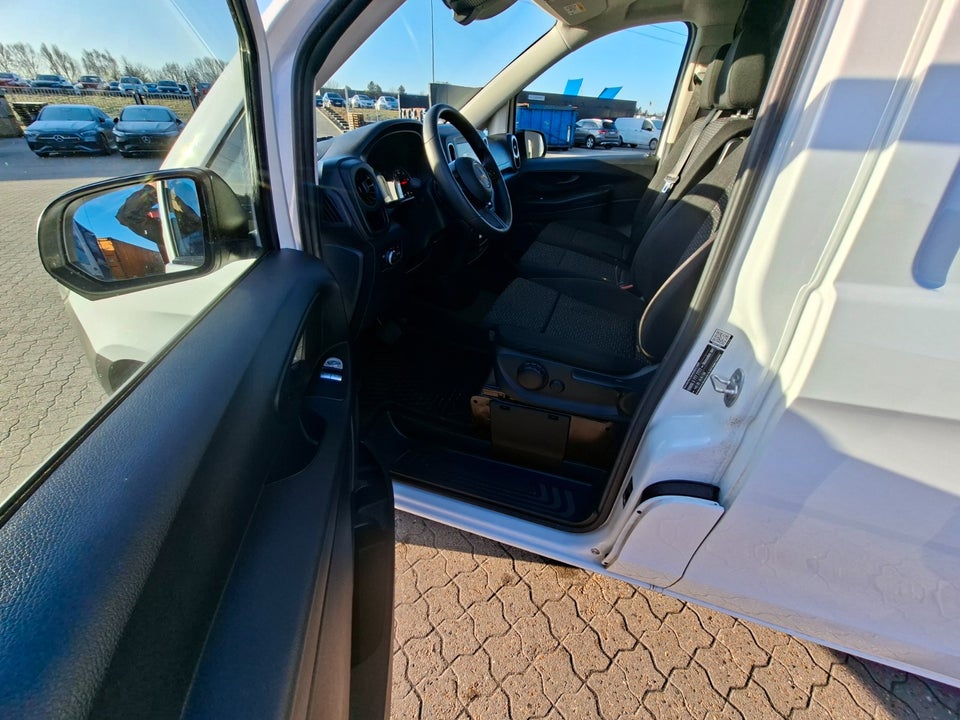 Mercedes Vito 114 2,0 CDi A2 Kassevogn PRO aut. RWD