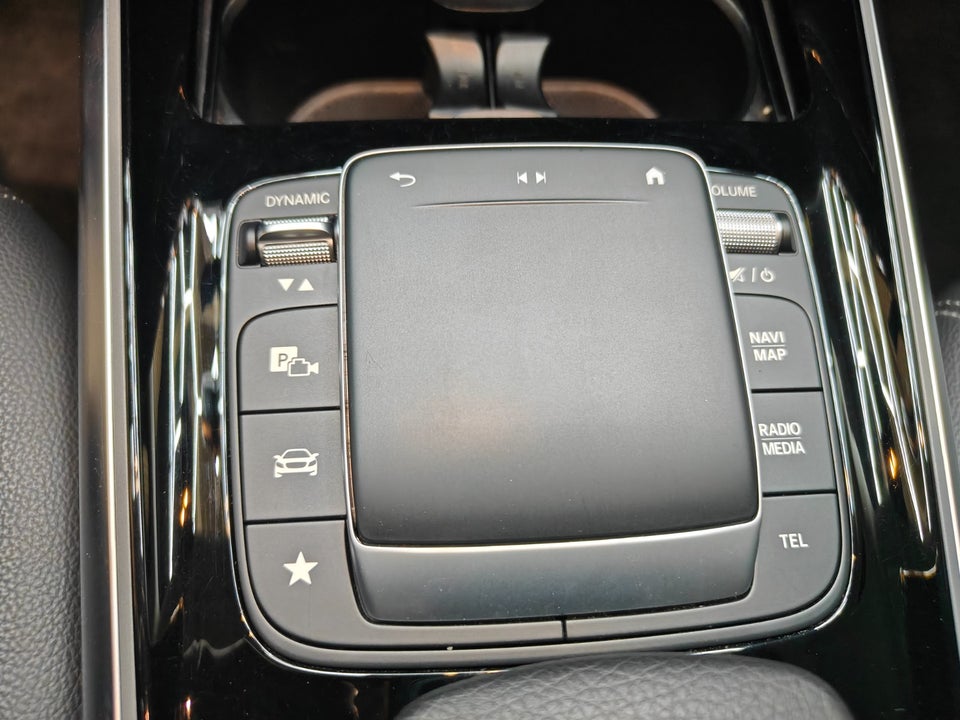 Mercedes EQA250 Progressive 5d