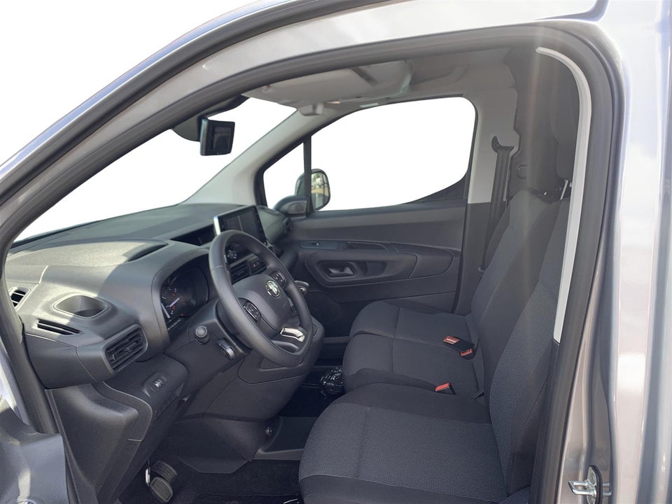 Toyota ProAce City 1,5 D 102 Medium Comfort 5d