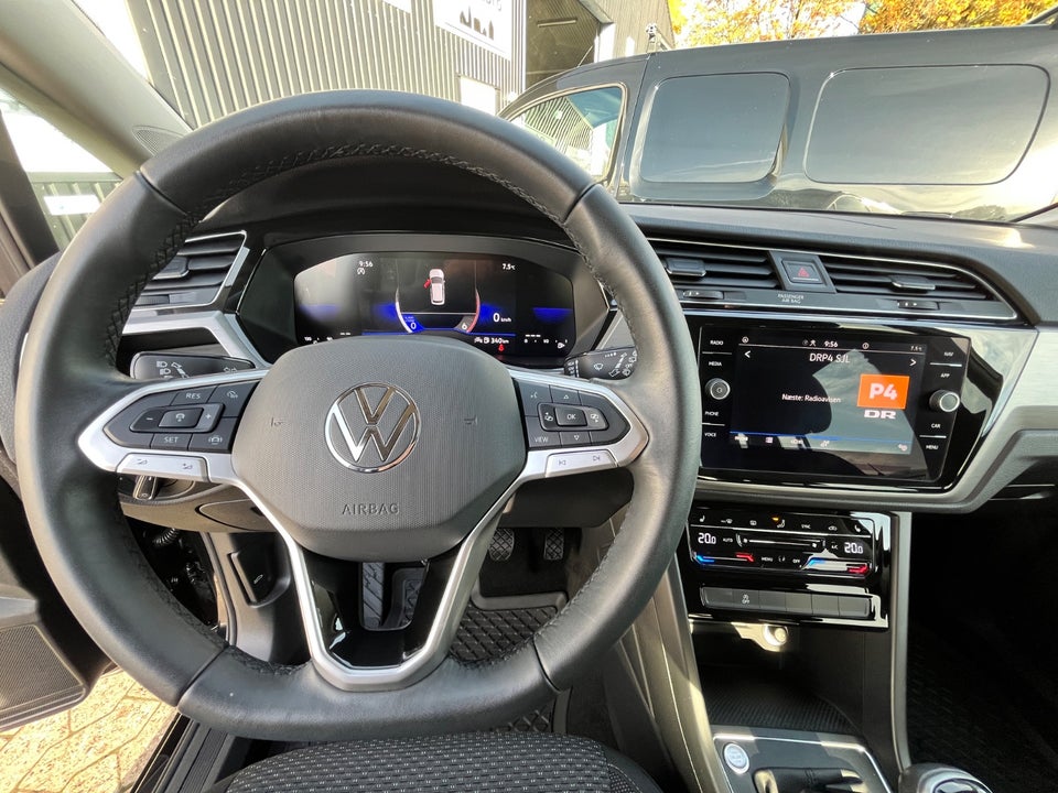 VW Touran 2,0 TDi 122 Comfortline Van 5d