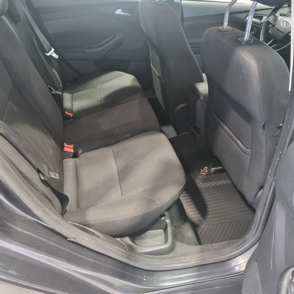 Ford Focus 1,5 TDCi 120 Trend stc. 5d