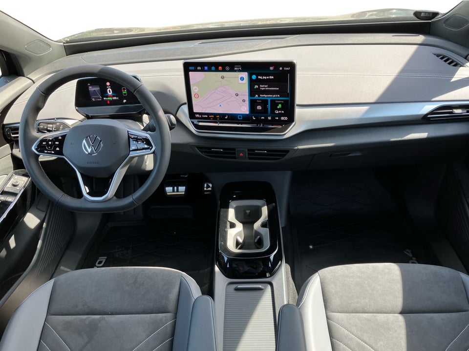 VW ID.4 77 Move Van 5d