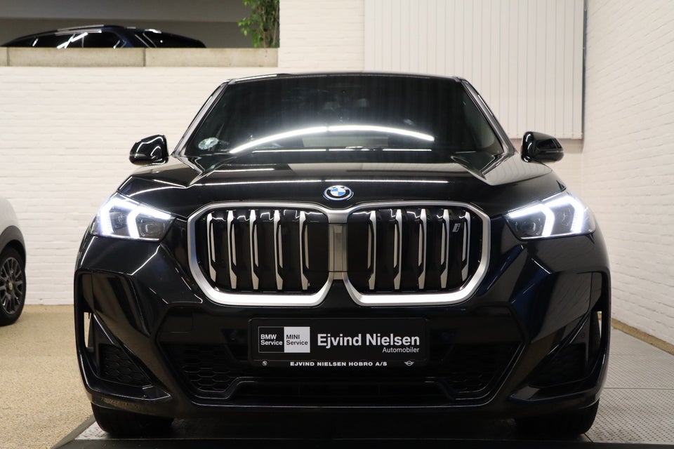 BMW iX1 xDrive30 M-Sport Premium 5d